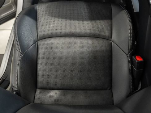 Used 2023 Toyota bZ4X Limited image 28