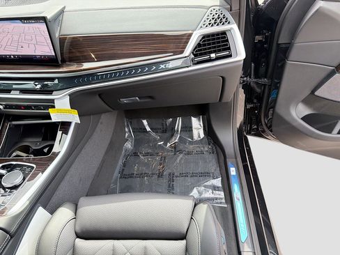 New 2026 BMW X5 xDrive50e AWD/4WD image 17
