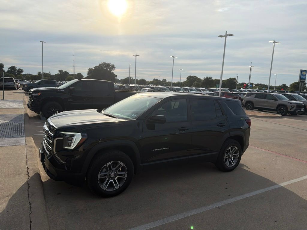 Used 2026 GMC Terrain Elevation AWD/4WD image 5