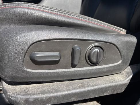 Used 2022 Chevrolet Traverse RS w/ LPO, Floor Liner Package image 18