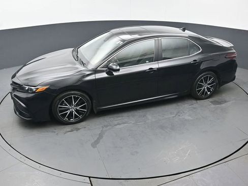 Used 2023 Toyota Camry SE w/ Cold Weather Package AWD/4WD image 38