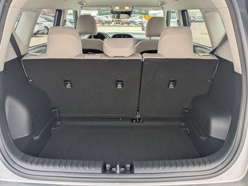 Certified 2024 Kia Soul LX w/ Option Group 015 image 17