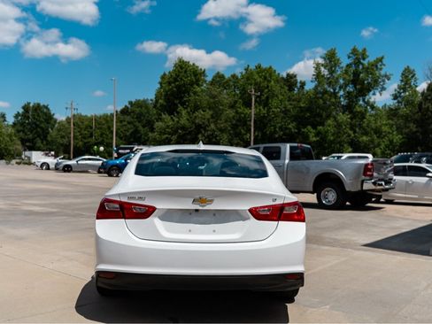 Used 2023 Chevrolet Malibu LT FWD image 5