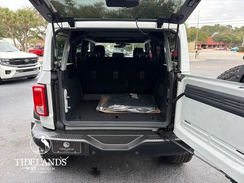 New 2026 Ford Bronco Heritage Edition image 12