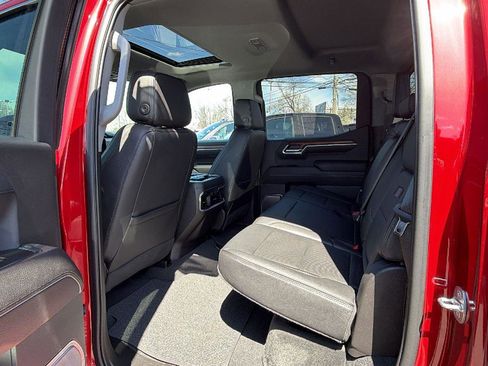 Used 2023 GMC Sierra 1500 Denali AWD/4WD image 36