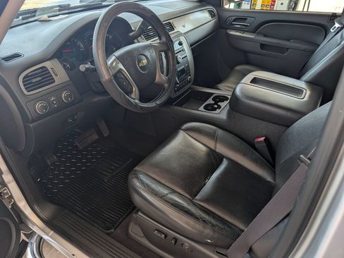 Used 2012 Chevrolet Silverado 2500 LTZ w/ LTZ Plus Package AWD/4WD image 15
