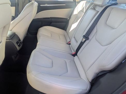 Used 2017 Ford Fusion Titanium image 17