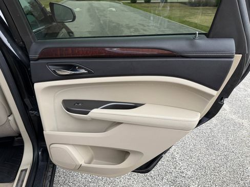 Used 2012 Cadillac SRX Premium image 30