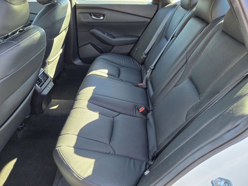 Used 2025 Honda Accord Sport image 12