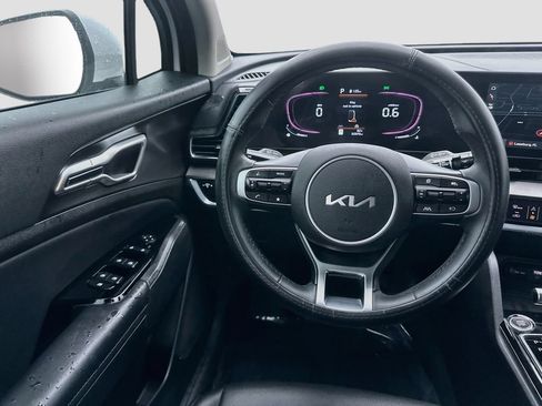 Certified 2023 Kia Sportage EX FWD image 22