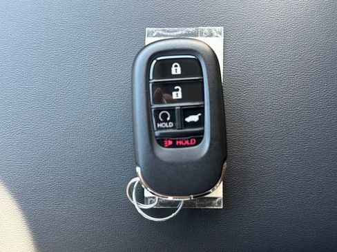New 2026 Honda HR-V EX-L image 22