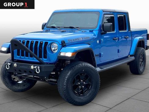Used 2021 Jeep Gladiator Sport AWD/4WD image 1