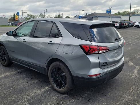 Used 2023 Chevrolet Equinox LS w/ LS Convenience Package image 4