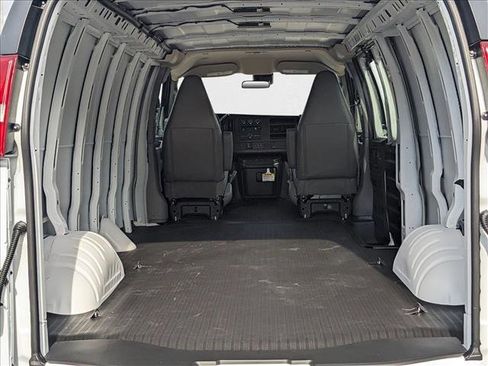 New 2025 Chevrolet Express 3500 Extended w/ Driver Convenience Package image 9