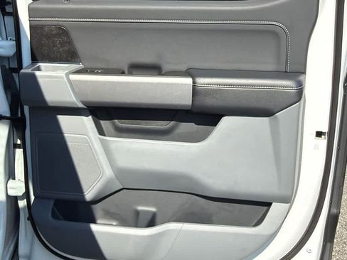 Used 2022 Ford F150 XLT w/ Equipment Group 302A High image 15