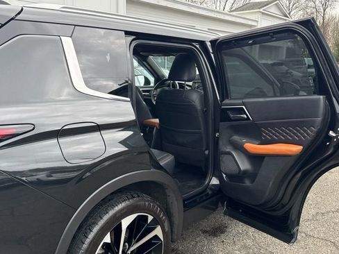 Used 2022 Mitsubishi Outlander SEL image 10