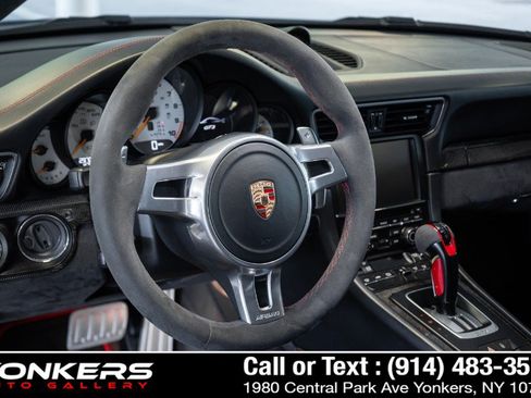 Used 2015 Porsche 911 GT3 RWD image 46