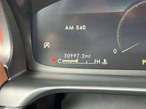 Used 2023 Lincoln Aviator Reserve w/ Equipment Group 201A image 18