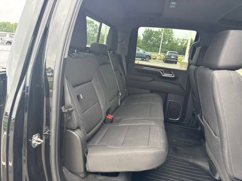 Used 2024 Chevrolet Silverado 2500 LT w/ Convenience Package AWD/4WD image 32
