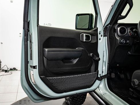 Used 2023 Jeep Wrangler Willys image 28