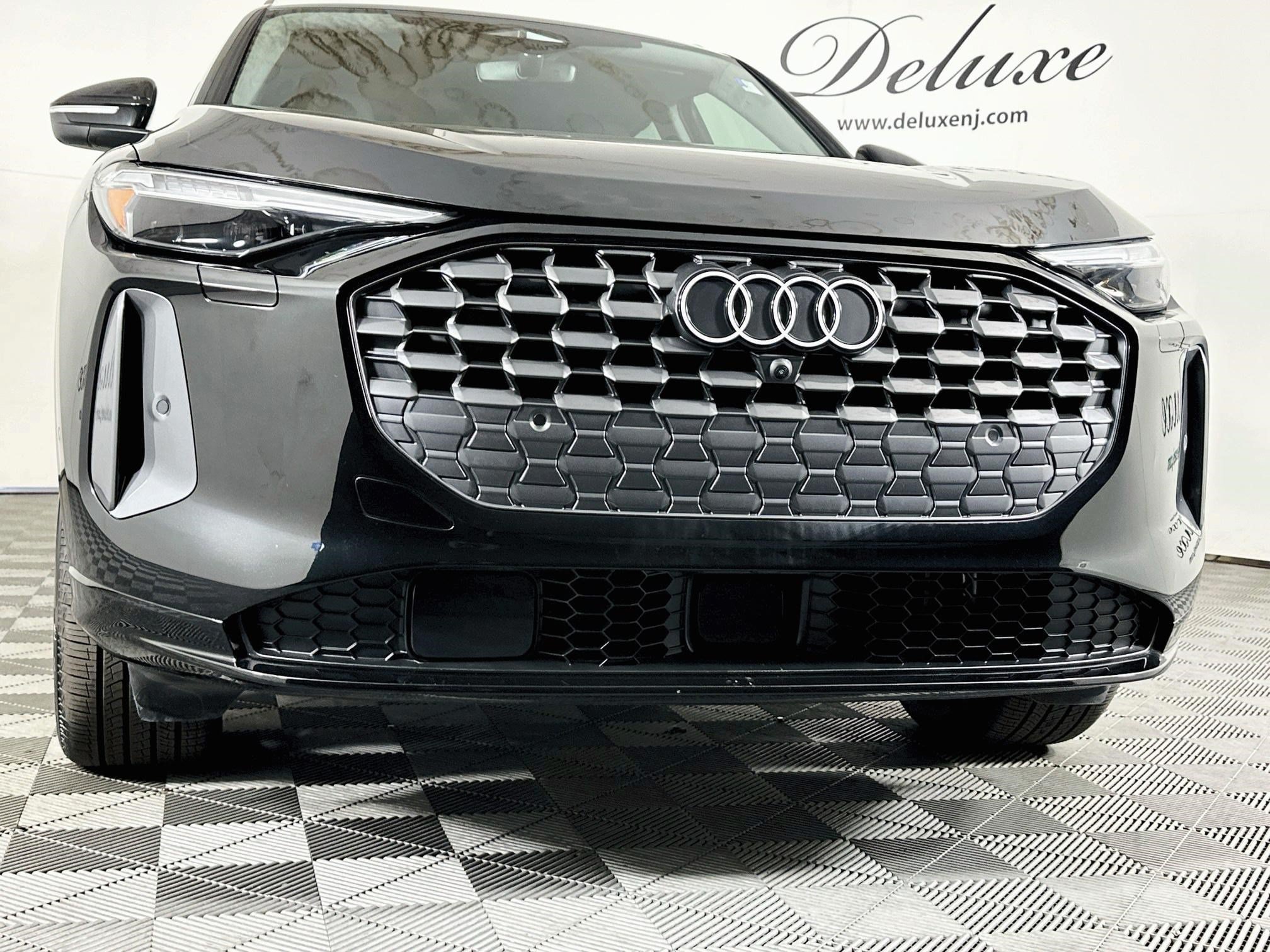 Used 2025 Audi Q5 Premium Plus AWD/4WD image 29