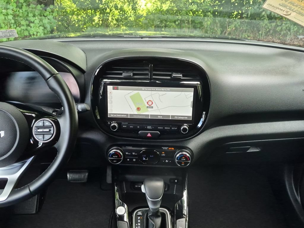 Used 2023 Kia Soul EX FWD image 14