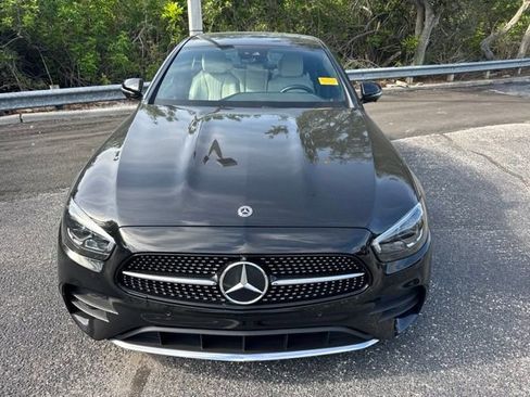 Used 2022 Mercedes-Benz E 350 Sedan image 2
