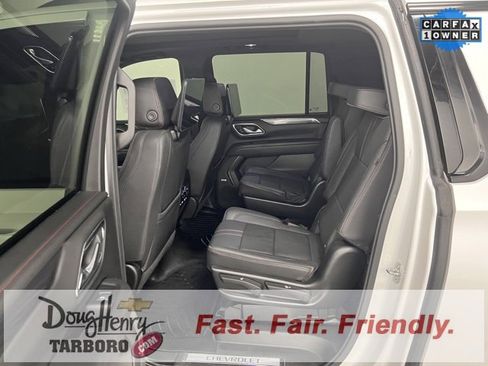 Used 2023 Chevrolet Suburban RST w/ Luxury Package image 33