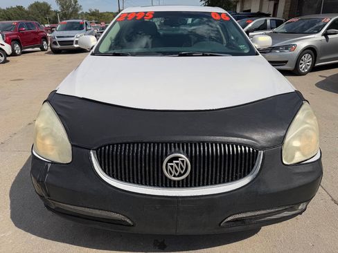 Used 2006 Buick Lucerne CXS w/ Driver Confidence Package FWD image 2
