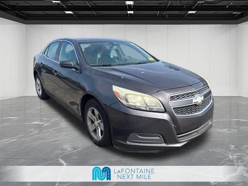 Used 2013 Chevrolet Malibu LS w/ Protection Package FWD image 7