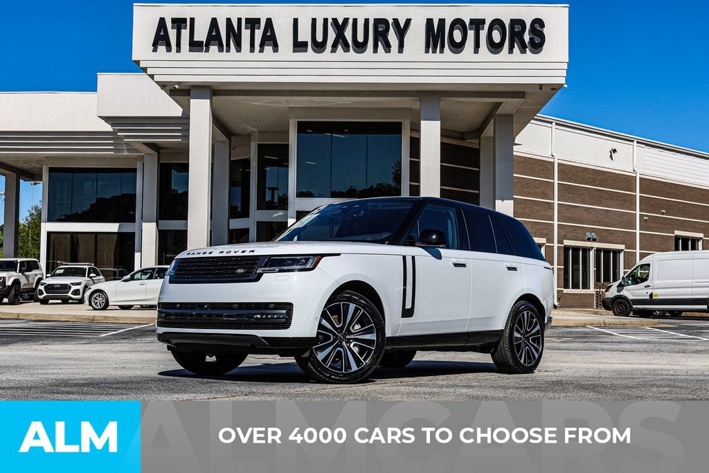 Used 2023 Land Rover Range Rover SE AWD/4WD image 2