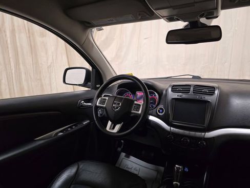 Used 2019 Dodge Journey GT AWD/4WD image 31