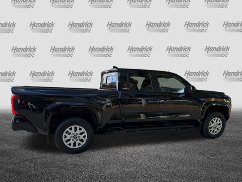 Used 2024 Toyota Tacoma SR5 AWD/4WD image 10