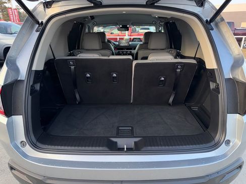 Used 2025 Honda Pilot EX-L image 22