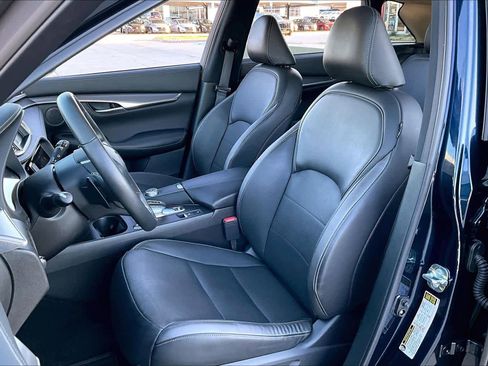 Used 2023 INFINITI QX50 Luxe image 7