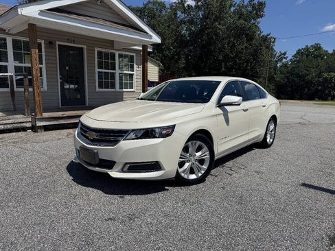 Used 2014 Chevrolet Impala LT w/ Premium Seating Package FWD image 2