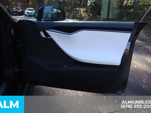 Used 2020 Tesla Model S Long Range image 27