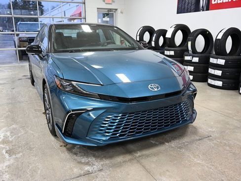 Certified 2025 Toyota Camry XSE image 3