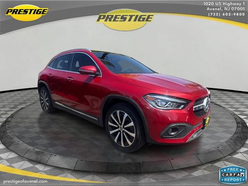 Used 2021 Mercedes-Benz GLA 250 4MATIC w/ Premium Package image 3