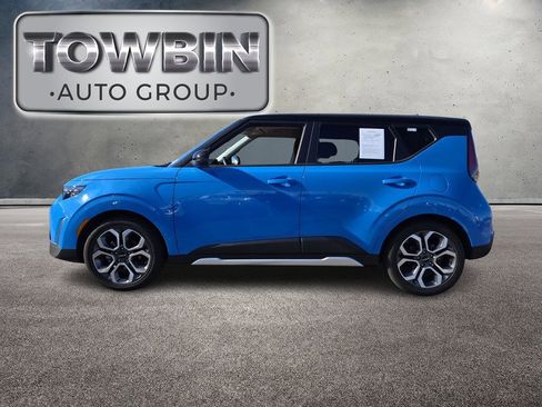 Certified 2025 Kia Soul EX image 8