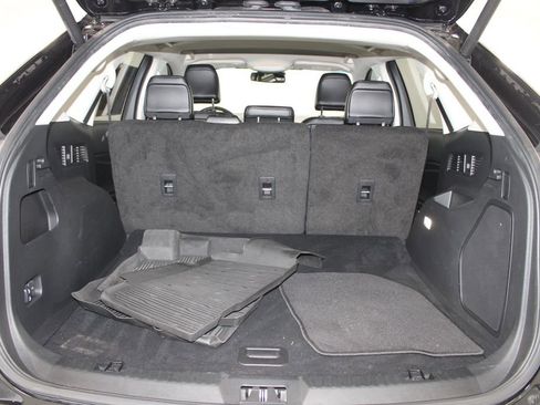 Used 2024 Ford Edge Titanium AWD/4WD image 14