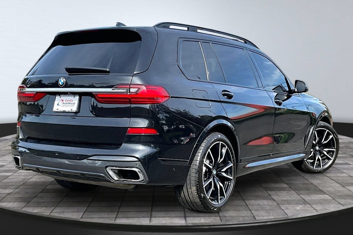 Used 2019 BMW X7 xDrive50i w/ M Sport Package AWD/4WD image 5