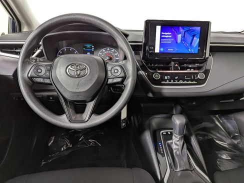 Certified 2025 Toyota Corolla LE image 21
