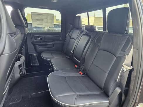 New 2026 RAM 2500 Limited AWD/4WD image 14