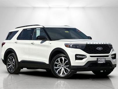 Used 2024 Ford Explorer ST-Line w/ Class IV Trailer Tow Package