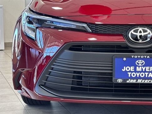 New 2026 Toyota Corolla LE image 5