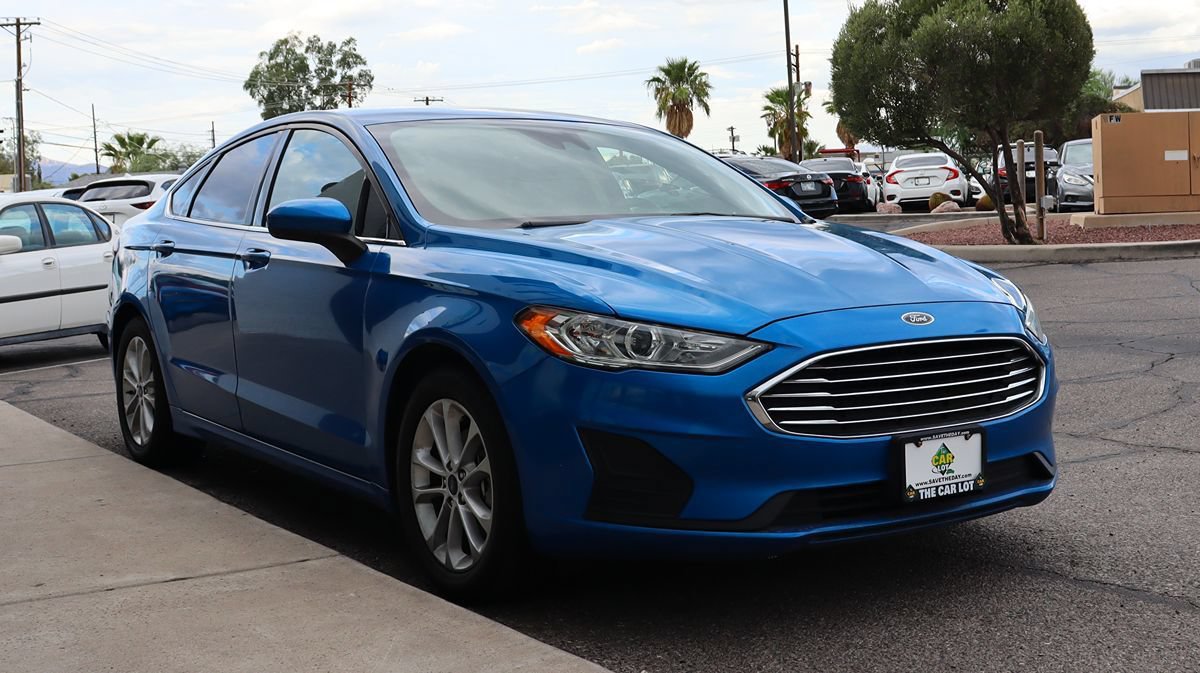 Used 2019 Ford Fusion SE FWD image 14