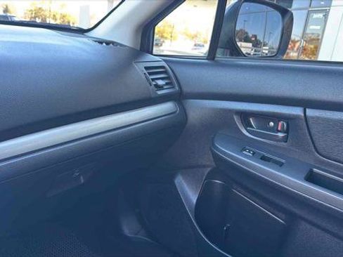 Used 2012 Subaru Impreza 2.0i image 24