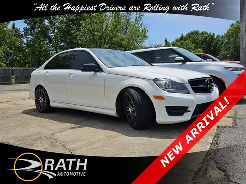 Used 2013 Mercedes-Benz C 250 Sedan image 2