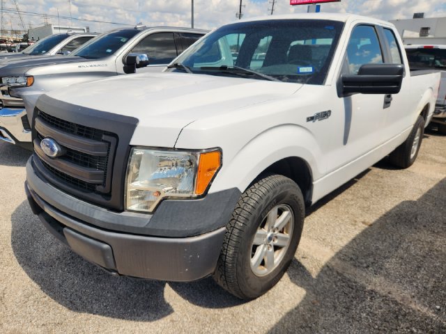 Used 2014 Ford F150 XL w/ Power Equipment Group RWD image 3